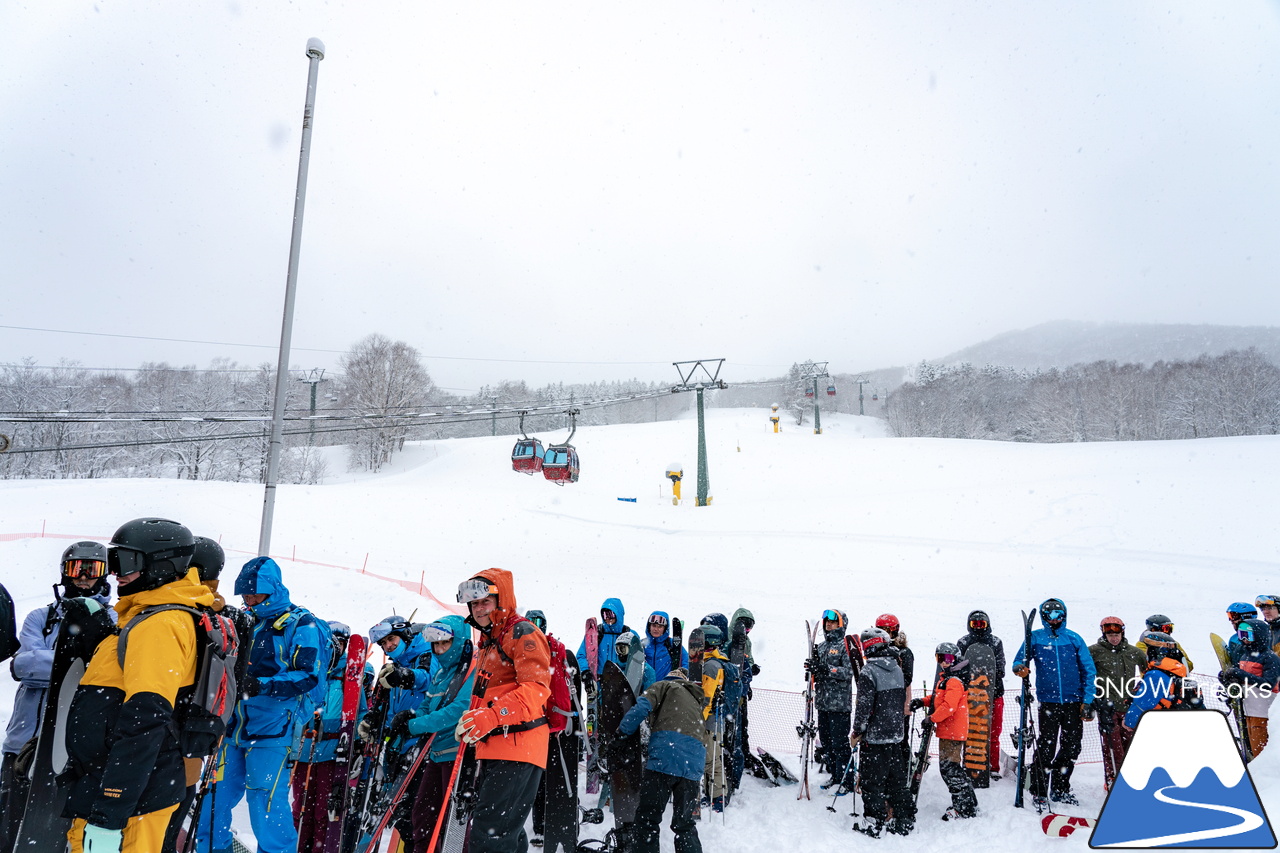 大雪の恩恵に感謝しながらパウダーを滑る！北海道発 スキー・アウトドア専門店『パドルクラブ』のスタッフたちの休日。【記録的大雪編】in 十勝サホロリゾート